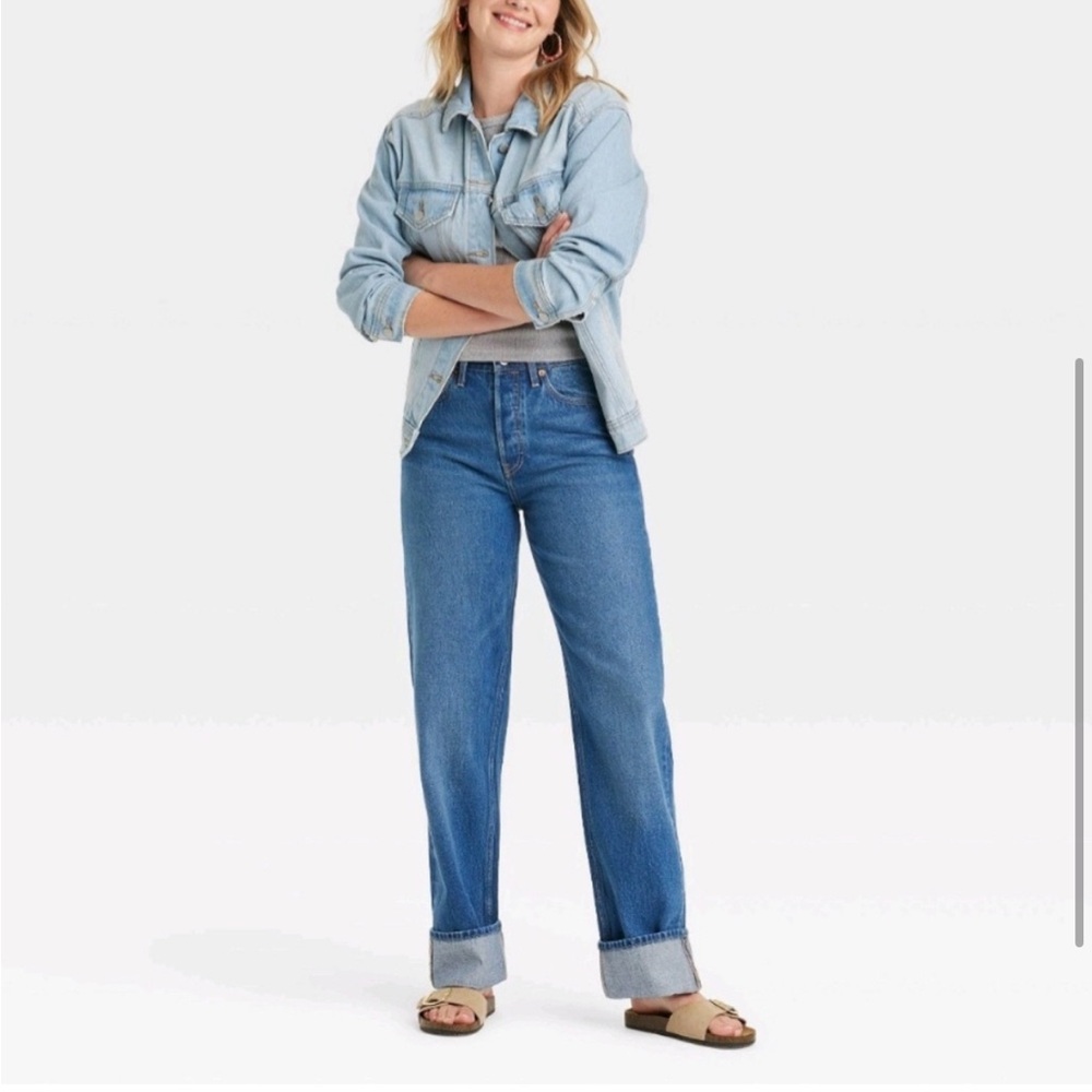 Universal Thread Classic Cuffed Button Fly Blue Women's Jeans
